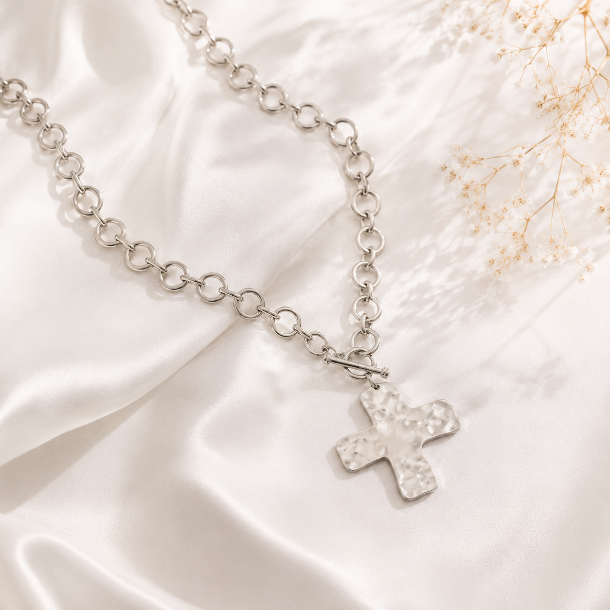 Dainty Cross Necklace